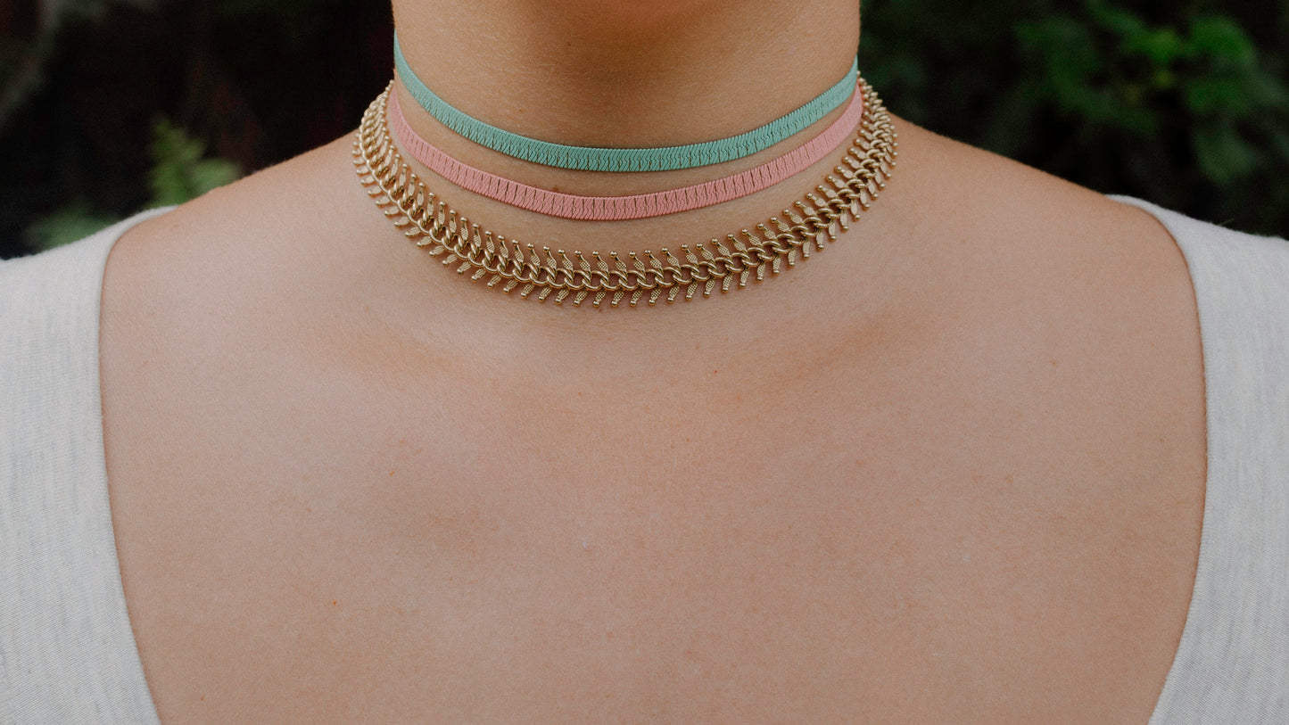 White Flat Metal L.A. Choker